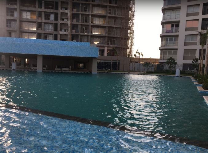 Swimming Pool - Lodha Fiorenza Venezia, Goregaon East
